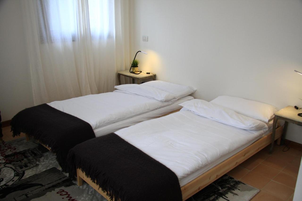 Ht Castello Di Campolongo Lejlighedshotel Valfabbrica Eksteriør billede