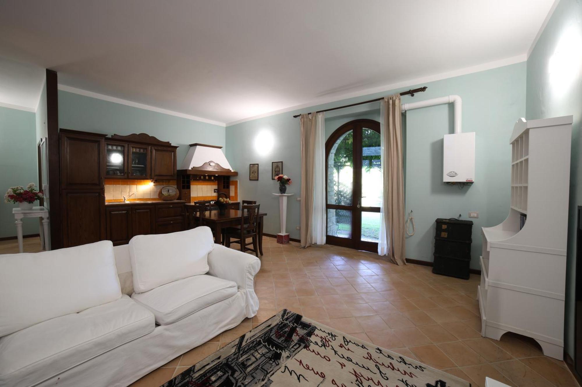 Ht Castello Di Campolongo Lejlighedshotel Valfabbrica Eksteriør billede